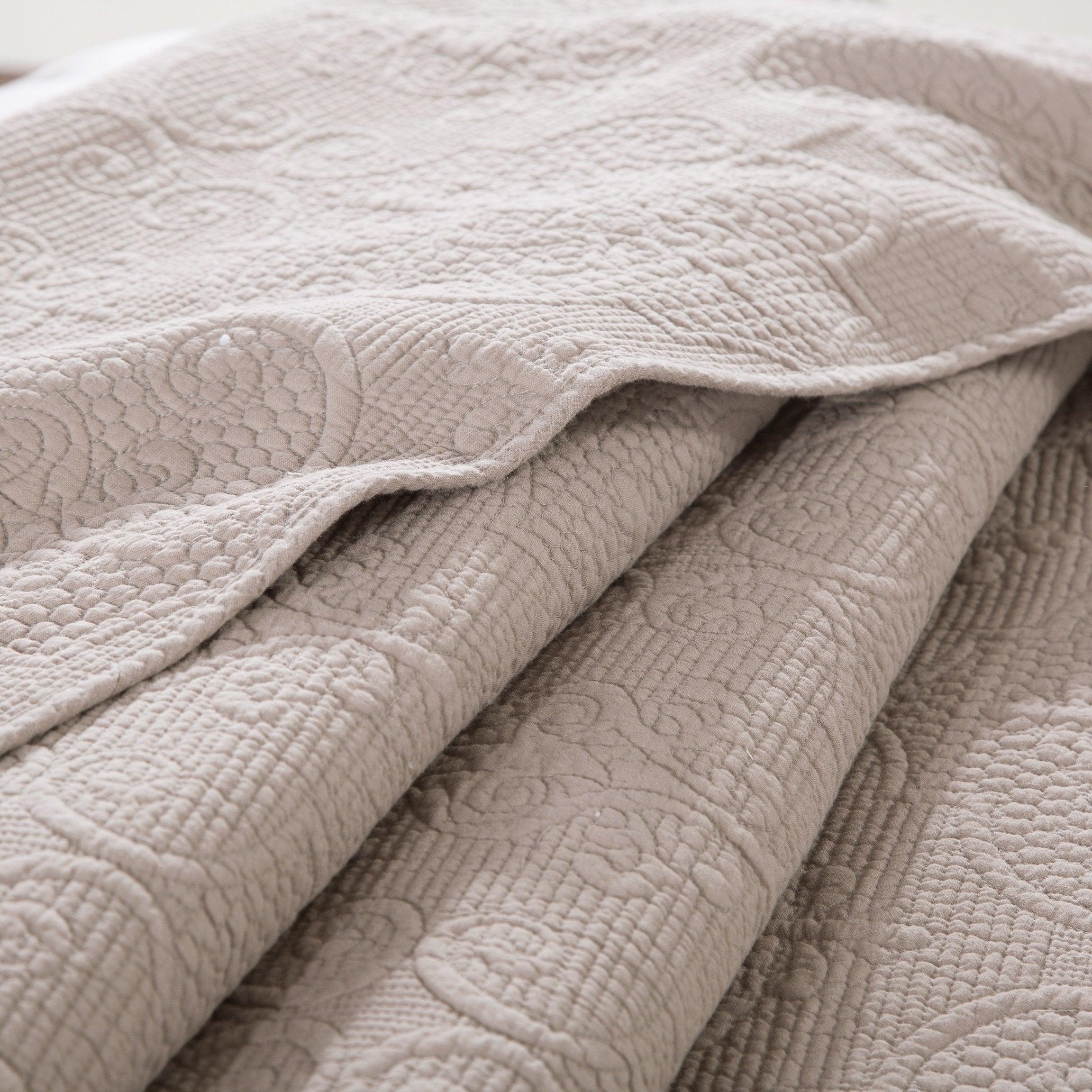 Neutral Taupe Beige Sandy Elegant Matelasse Cotton Quilted Bedspread Set